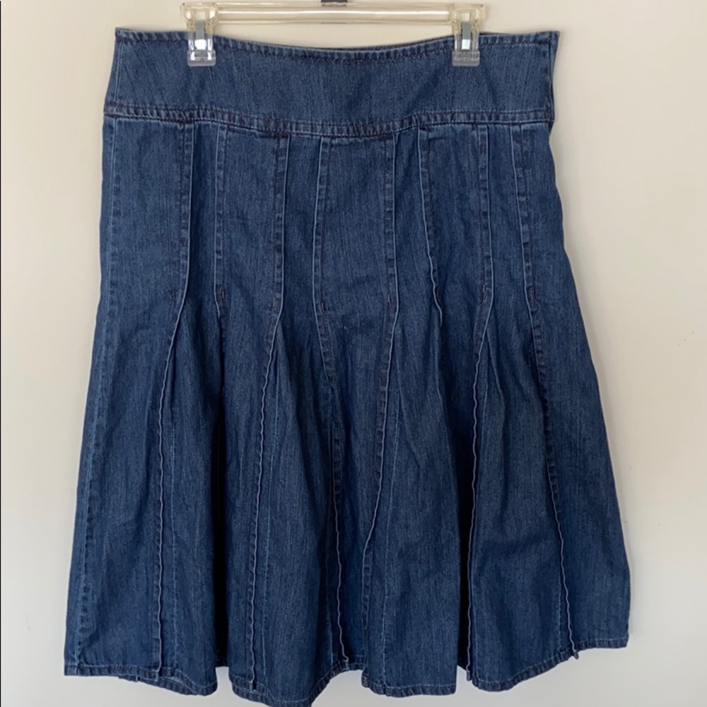 Pleated Jean skirt size 12